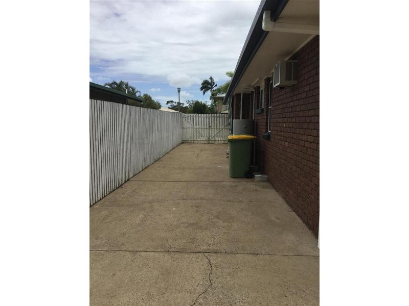 4  Michael  Avenue, Sarina QLD 4737