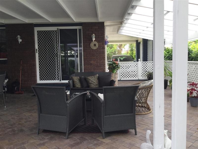 4  Michael  Avenue, Sarina QLD 4737