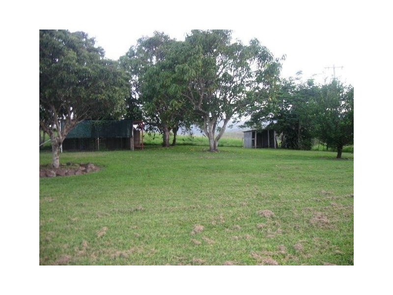 95 Ventons Road, Sarina QLD 4737