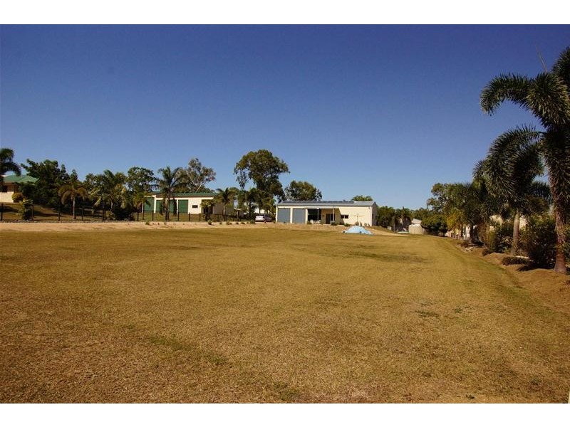 6 Fleetwood Court, Freshwater Point QLD 4737