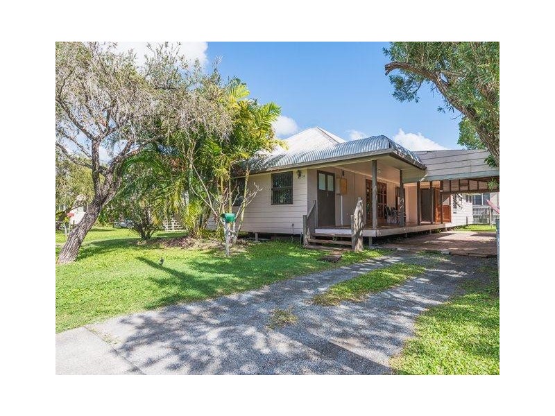 14 Kenilworth Street, South Mackay QLD 4740