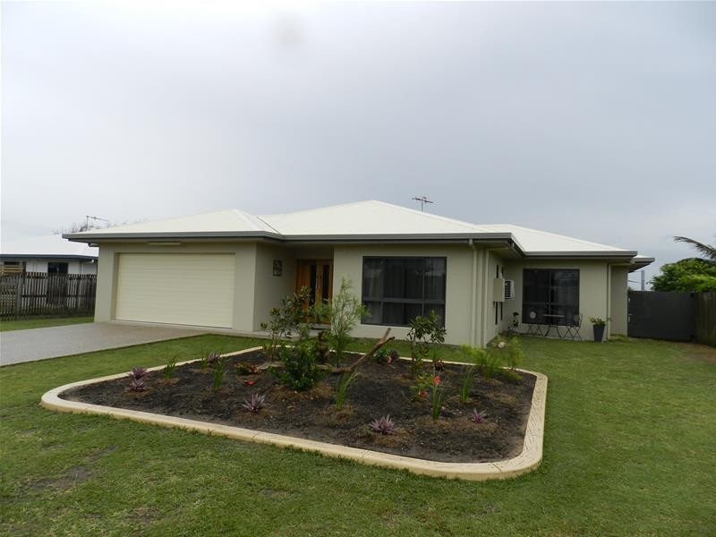 14 Audrena Street, Hay Point QLD 4740