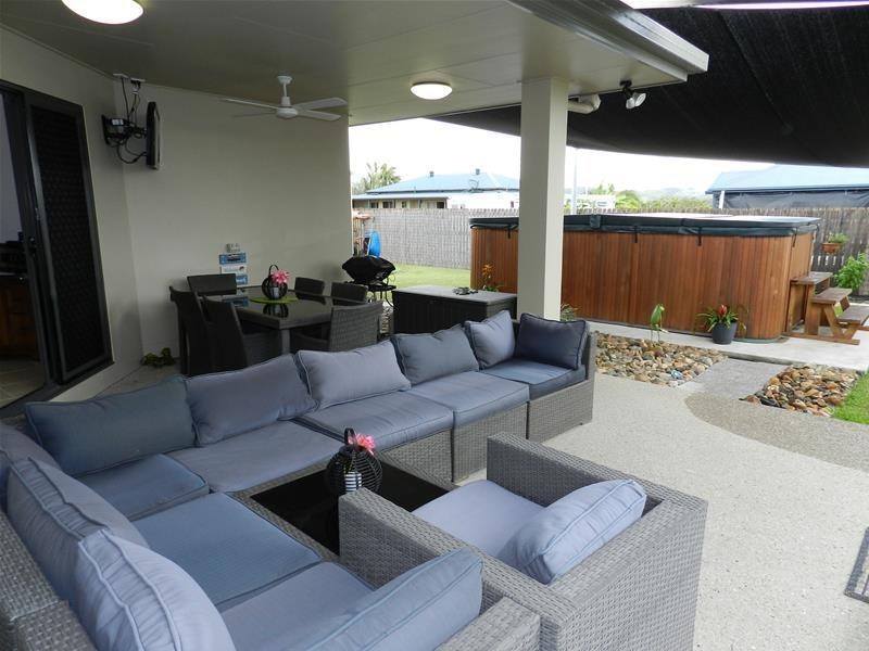 14 Audrena Street, Hay Point QLD 4740