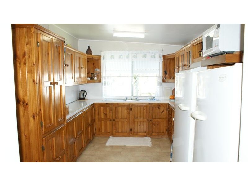 5 Cooper Avenue, Campwin Beach QLD 4737