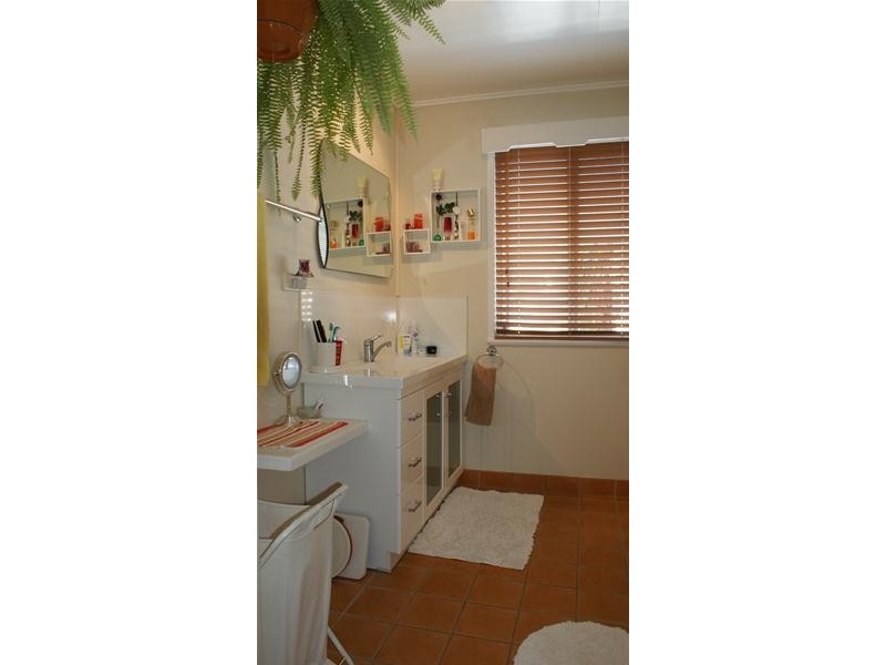 5 Cooper Avenue, Campwin Beach QLD 4737