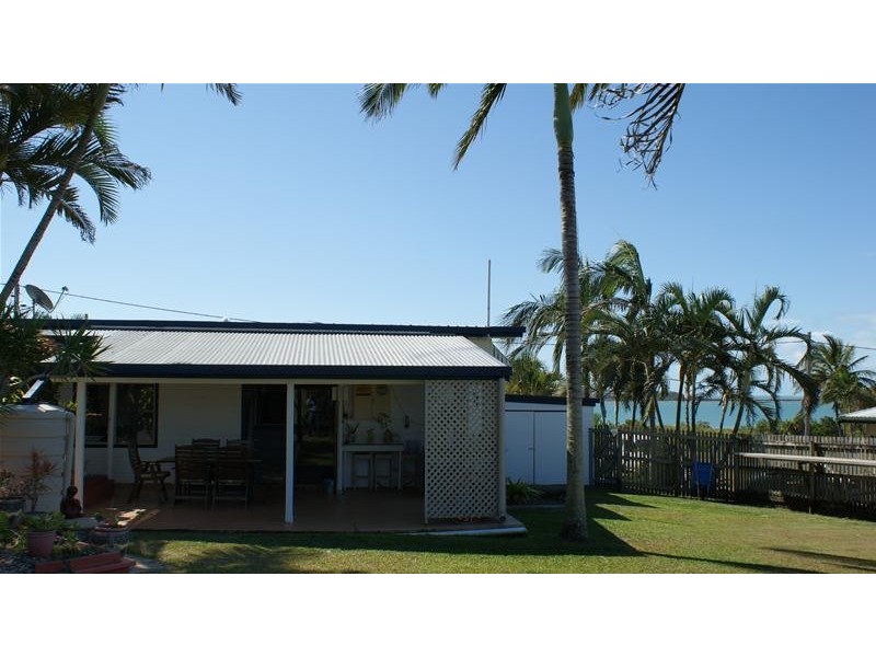 5 Cooper Avenue, Campwin Beach QLD 4737