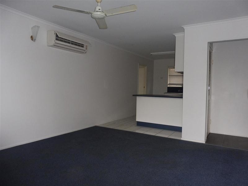 2/6 Whitney Street, Andergrove QLD 4740