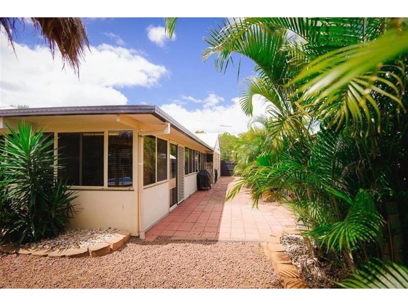 22 Dolphin Drive, Bucasia QLD 4750