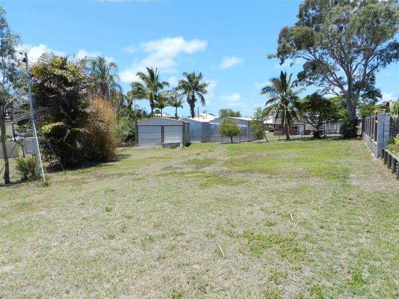 33 Hackett Court, Campwin Beach QLD 4737