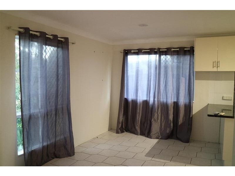 16 Pardoe Street, Bucasia QLD 4750