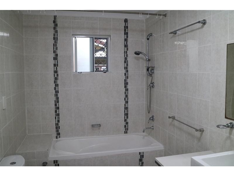 16 Pardoe Street, Bucasia QLD 4750