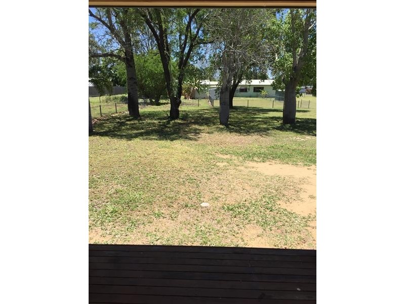5 Baker Street, Nebo QLD 4742
