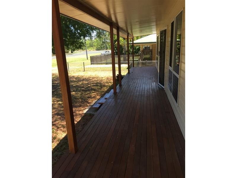 5 Baker Street, Nebo QLD 4742