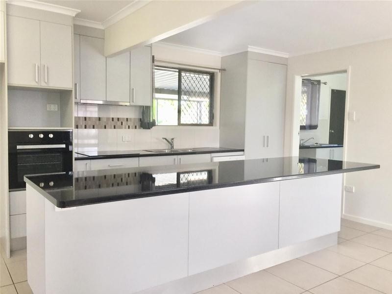 31 Downing Street, Ooralea QLD 4740