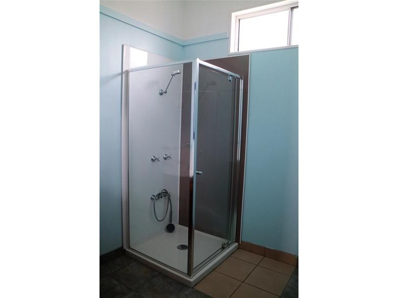 5 Heron Street, Sarina QLD 4737