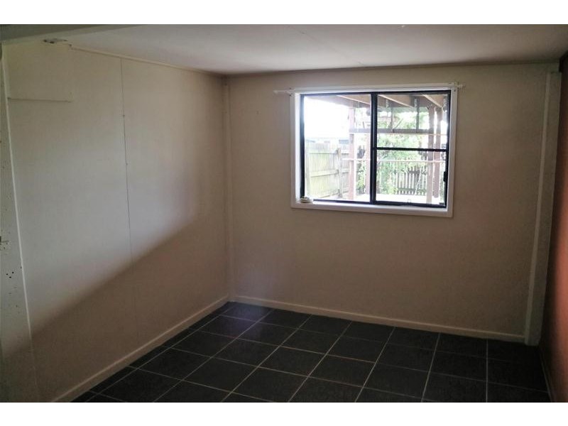 5 Heron Street, Sarina QLD 4737