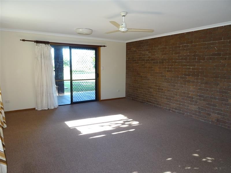 56 Edmunds Avenue, Hay Point QLD 4740