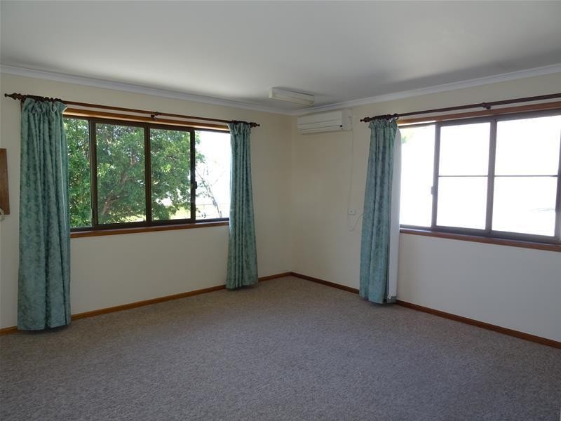 56 Edmunds Avenue, Hay Point QLD 4740