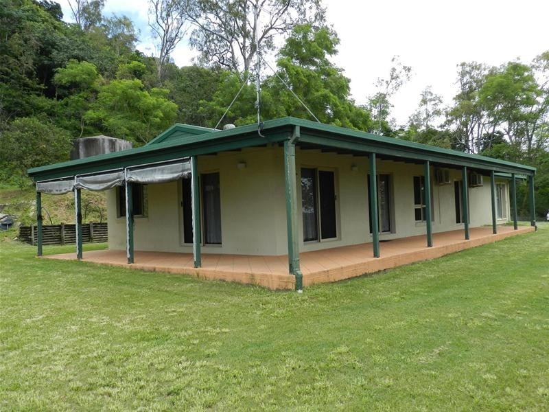 1775 Sarina Homebush Road, Oakenden QLD 4741