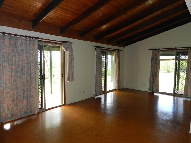 1775 Sarina Homebush Road, Oakenden QLD 4741