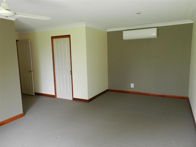 1775 Sarina Homebush Road, Oakenden QLD 4741