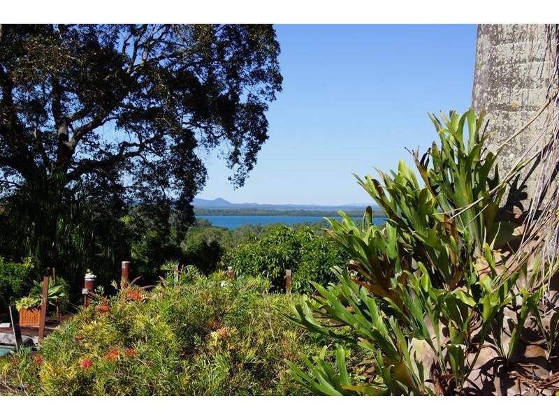 14 Cilla Hill Court, Sarina Beach QLD 4737