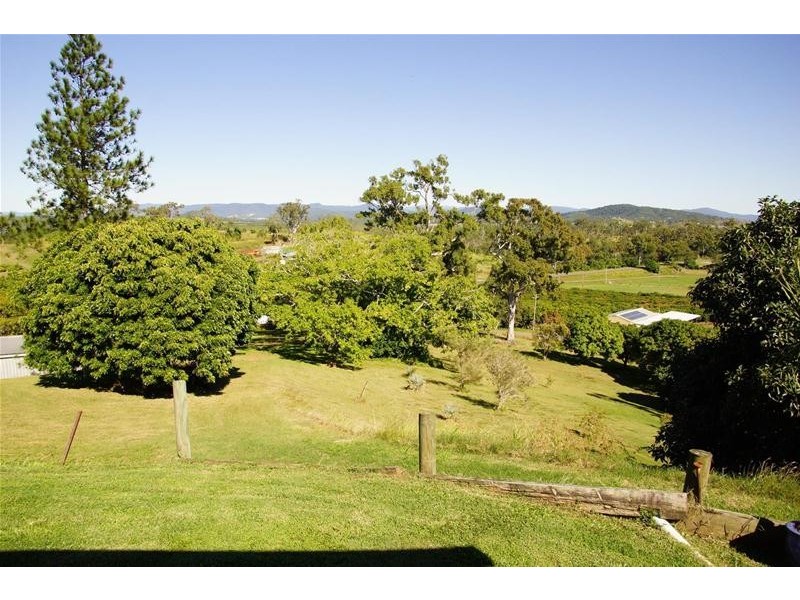 14 Cilla Hill Court, Sarina Beach QLD 4737