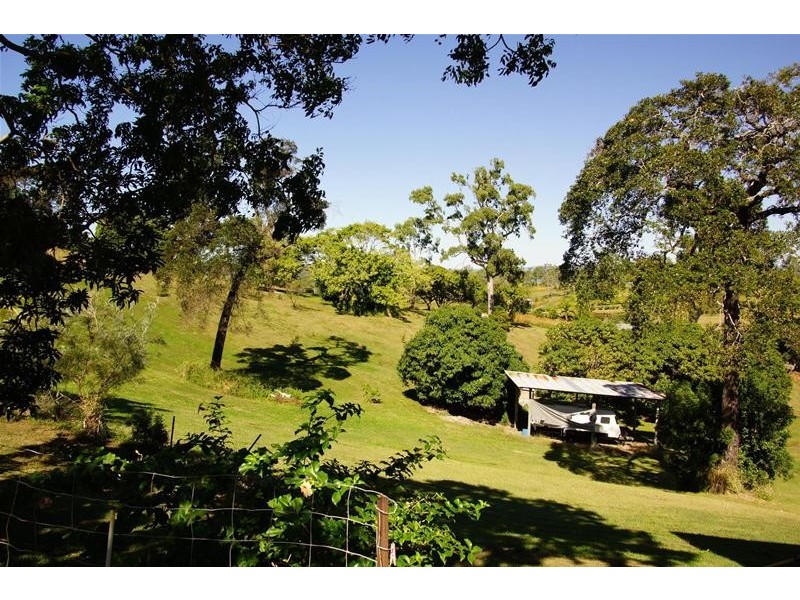 14 Cilla Hill Court, Sarina Beach QLD 4737