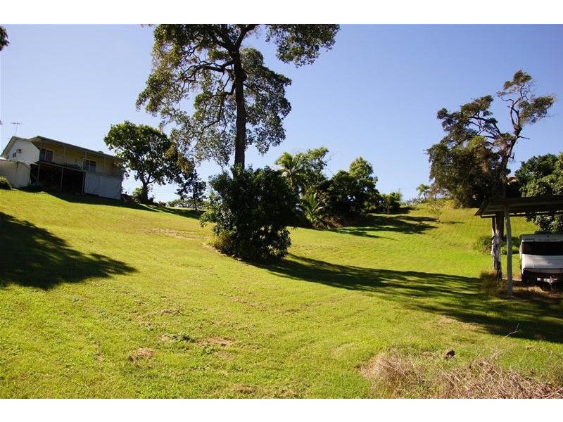 14 Cilla Hill Court, Sarina Beach QLD 4737