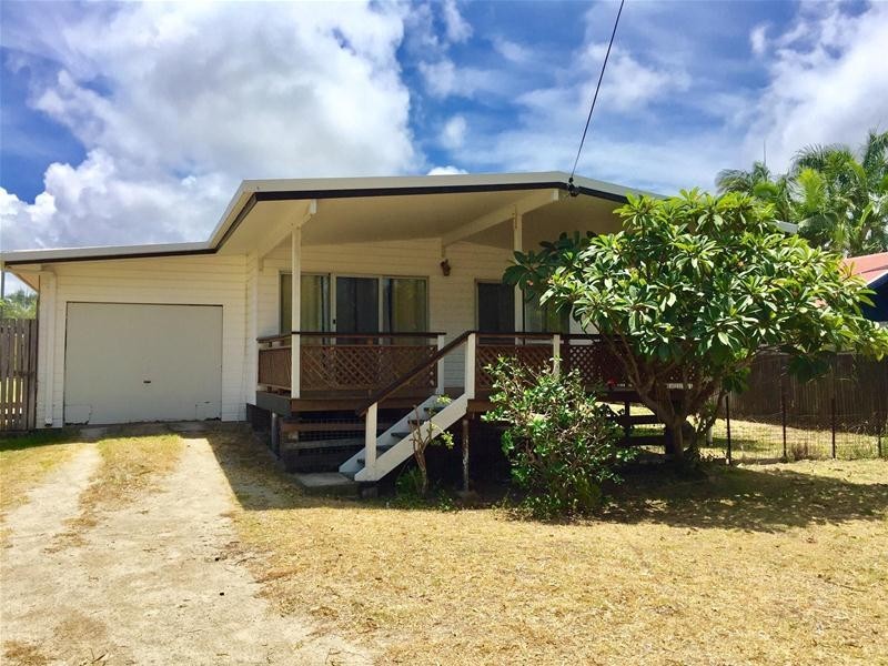 10 Coral Drive, Blacks Beach QLD 4740