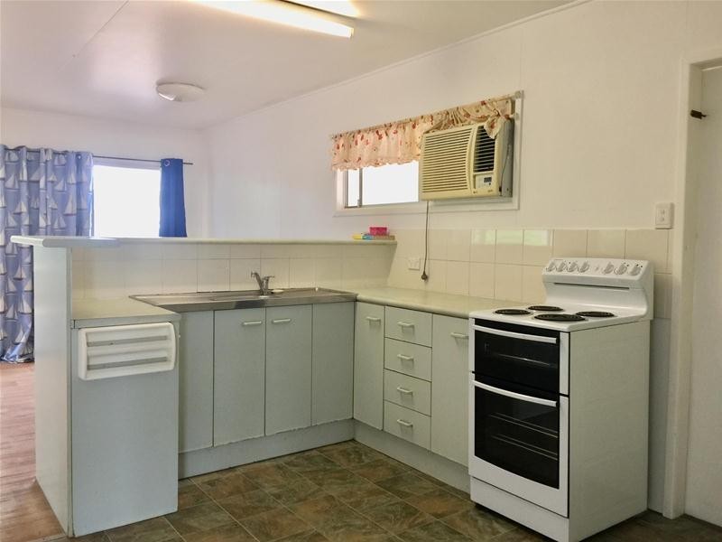 10 Coral Drive, Blacks Beach QLD 4740