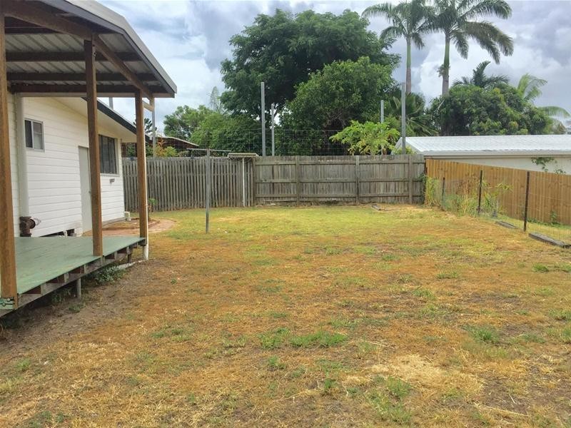 10 Coral Drive, Blacks Beach QLD 4740