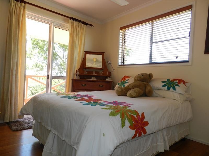 2 Antoney Lane, Sarina Beach QLD 4737