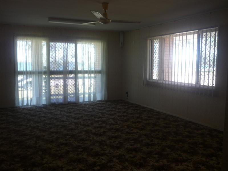 32 The Esplanade, Grasstree Beach QLD 4740