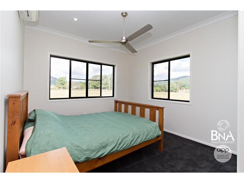 5 Dawlish Road, Sarina QLD 4737