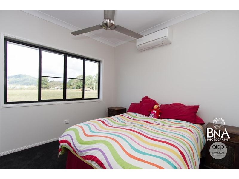 5 Dawlish Road, Sarina QLD 4737