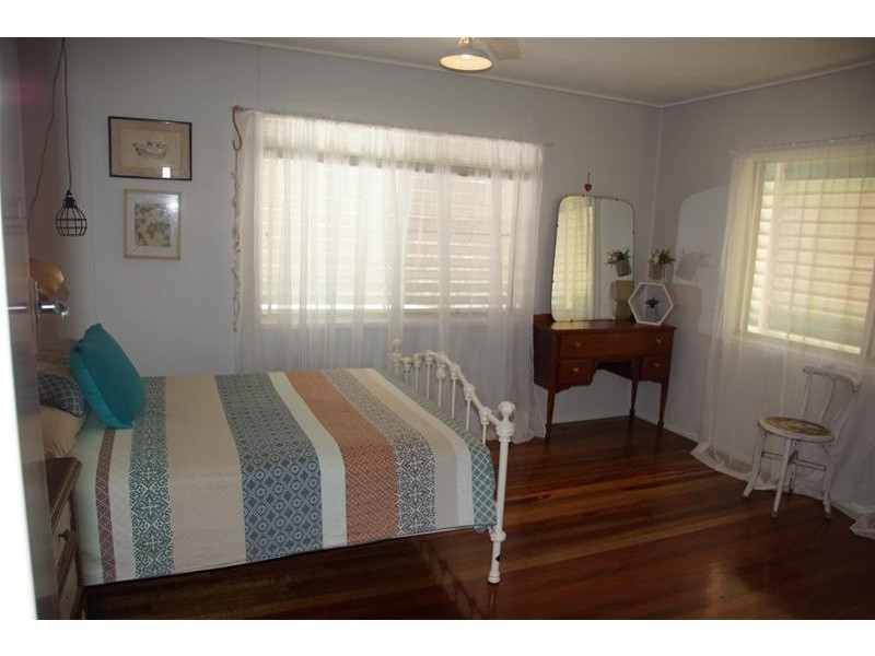 83 Zelma Street, Grasstree Beach QLD 4740