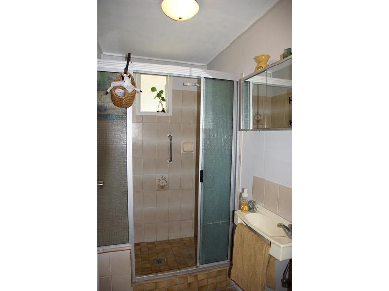 83 Zelma Street, Grasstree Beach QLD 4740