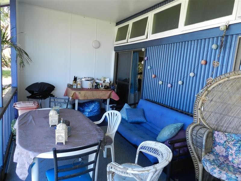 42 Westcott Avenue, Campwin Beach QLD 4737