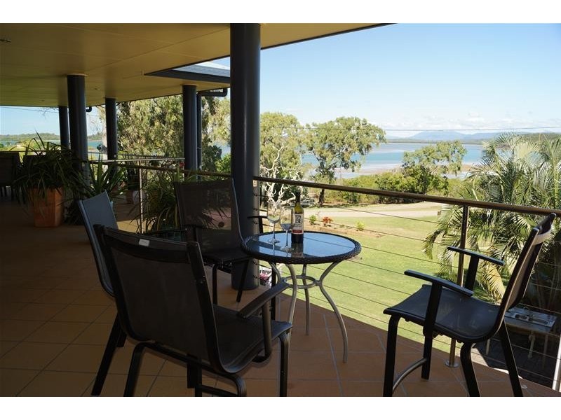 3 Sarina Coast Road, Sarina Beach QLD 4737