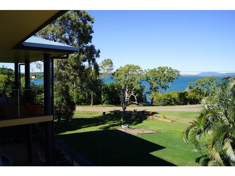 3 Sarina Coast Road, Sarina Beach QLD 4737