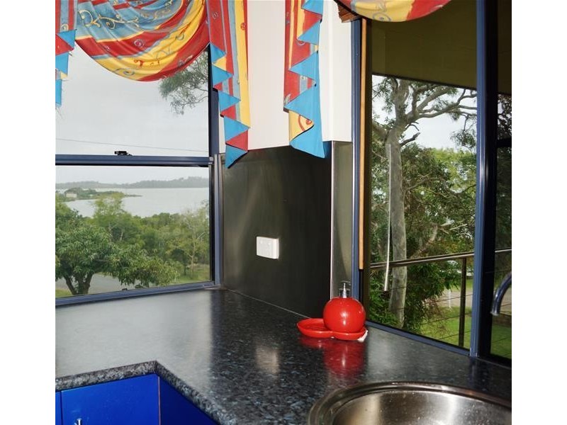 3 Sarina Coast Road, Sarina Beach QLD 4737