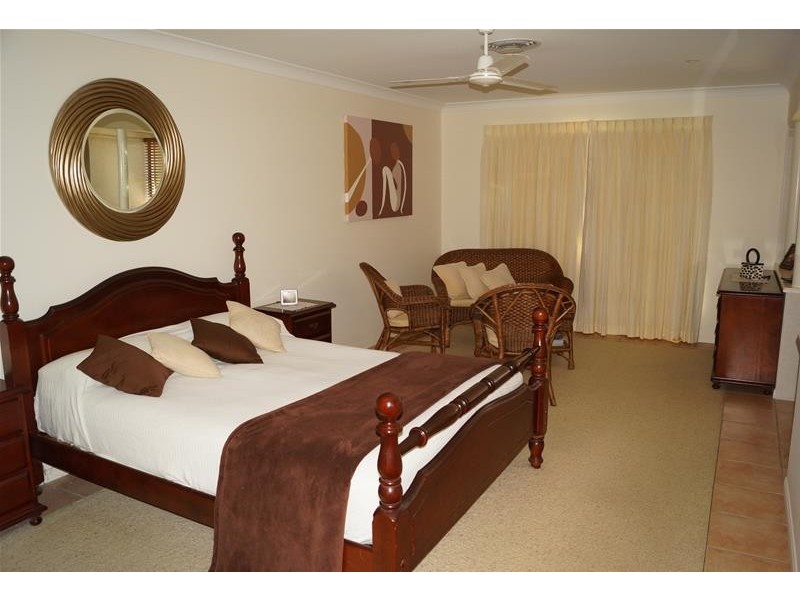 3 Sarina Coast Road, Sarina Beach QLD 4737