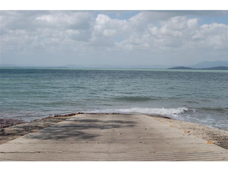 15 Seabreeze Court, Freshwater Point QLD 4737