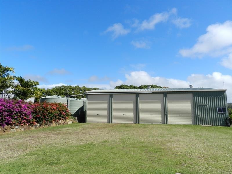 949 Grasstree Road, Sarina Beach QLD 4737