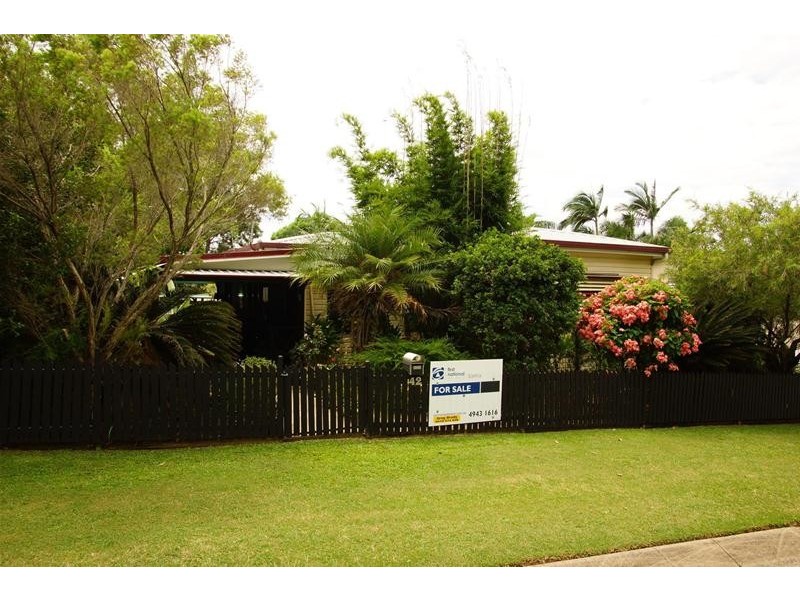 42 Anzac Street, Sarina QLD 4737