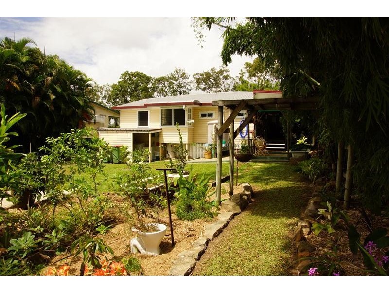 42 Anzac Street, Sarina QLD 4737