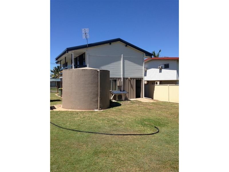 18 McCarthy Street, Hay Point QLD 4740