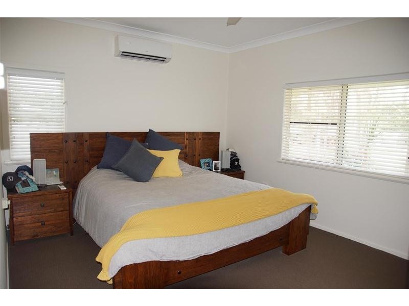 1 Deguara Avenue, Armstrong Beach QLD 4737