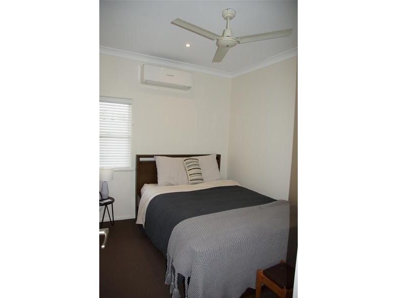 1 Deguara Avenue, Armstrong Beach QLD 4737